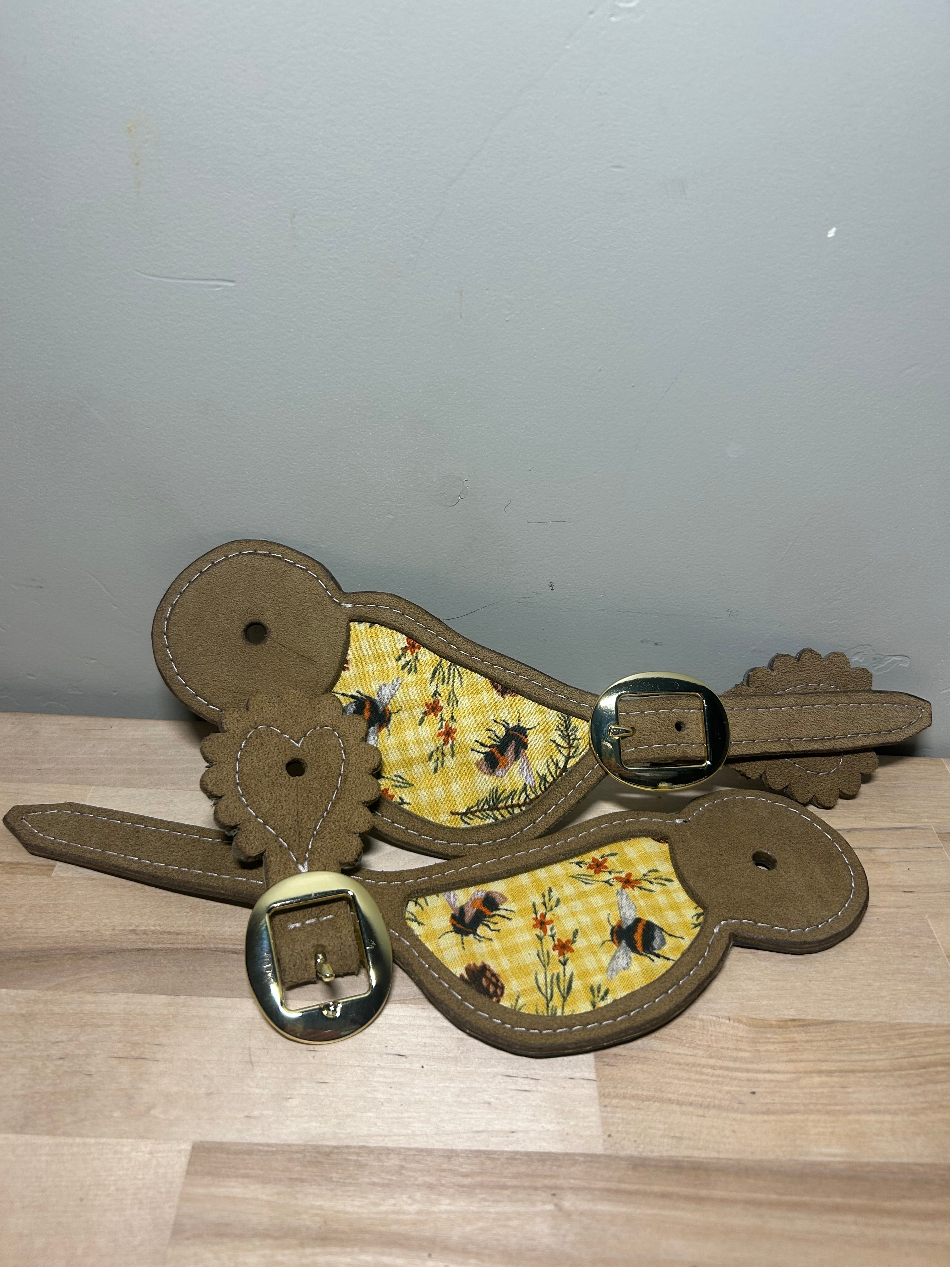 Bee Bib Style SpurStraps