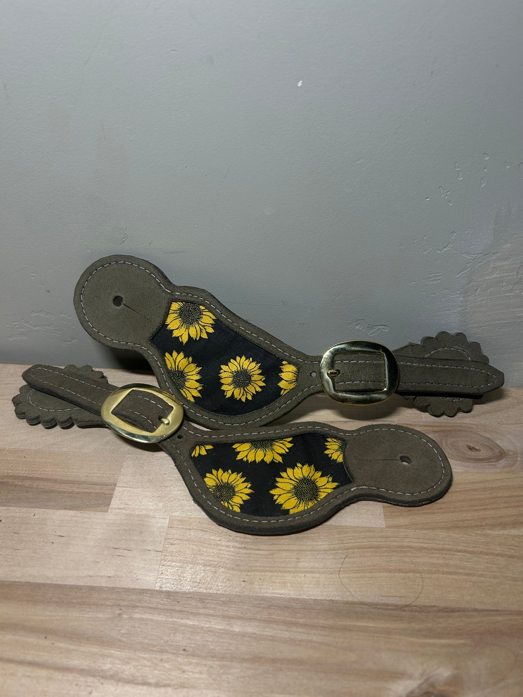Sunflower Bib Style SpurStraps